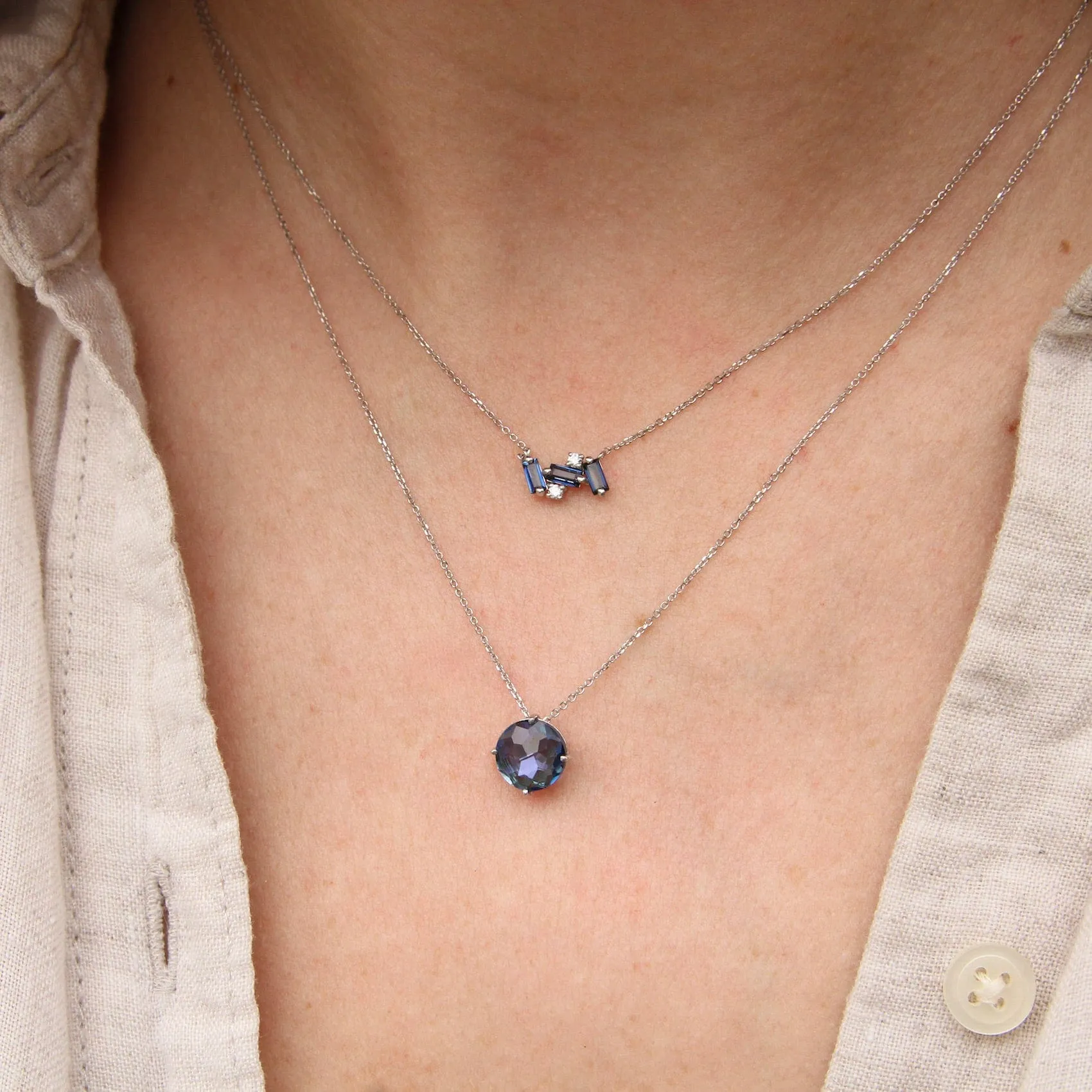 14k White Gold 8mm Round English Blue Topaz Necklace