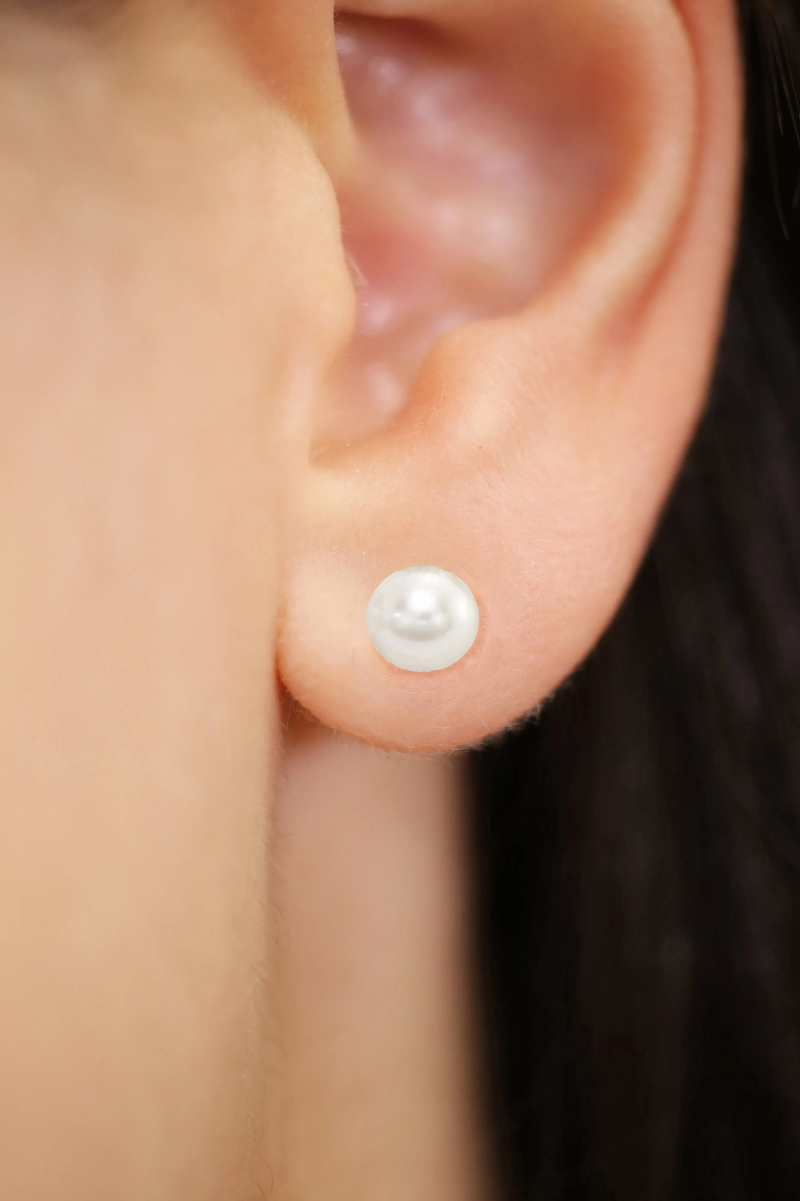 14k Yellow Gold Classy Freshwater Pearl Stud Earrings, 7mm