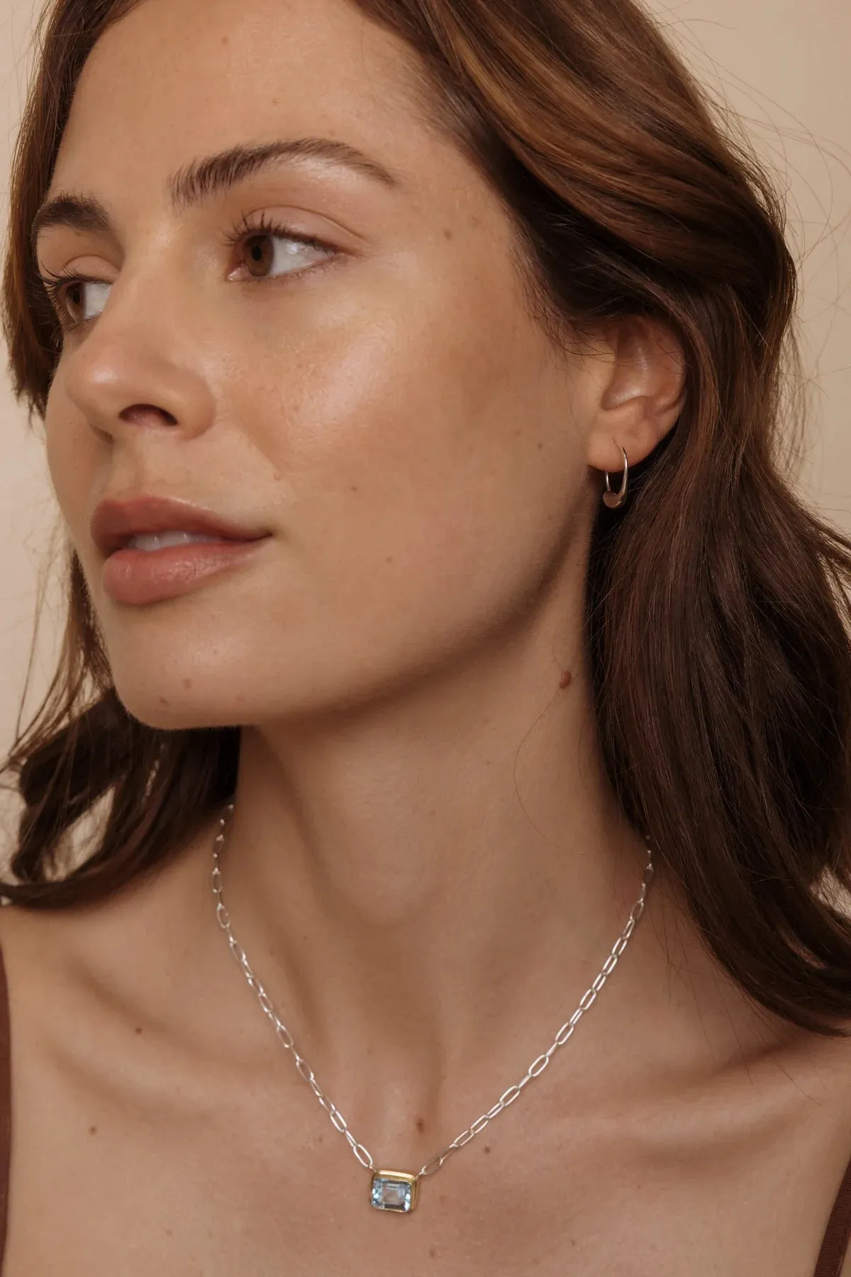 COVET HANDMADE - CLEO BLUE TOPAZ NECKLACE SILVER