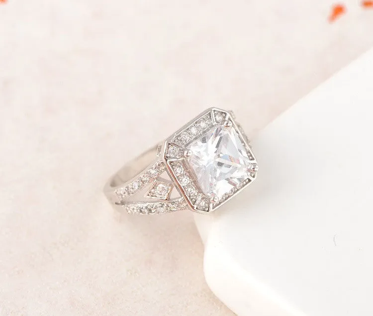 Exquisite Silver Plated Cubic Zircon Crystal Ring