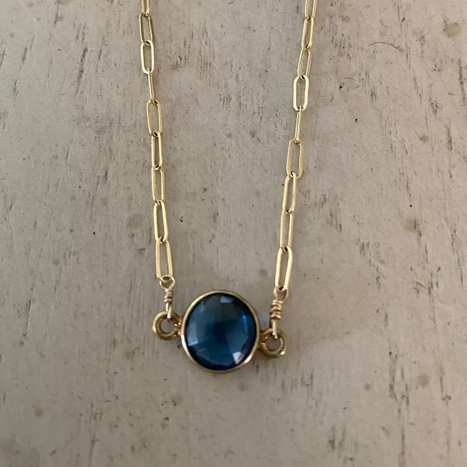 Gold Solitaire Necklace - Flash