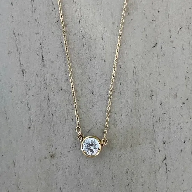 Gold Solitaire Necklace - Flash