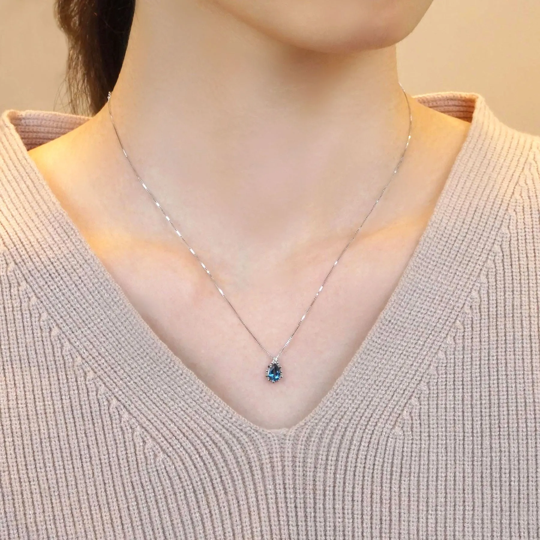 London Blue Topaz Drop Necklace (White Gold)