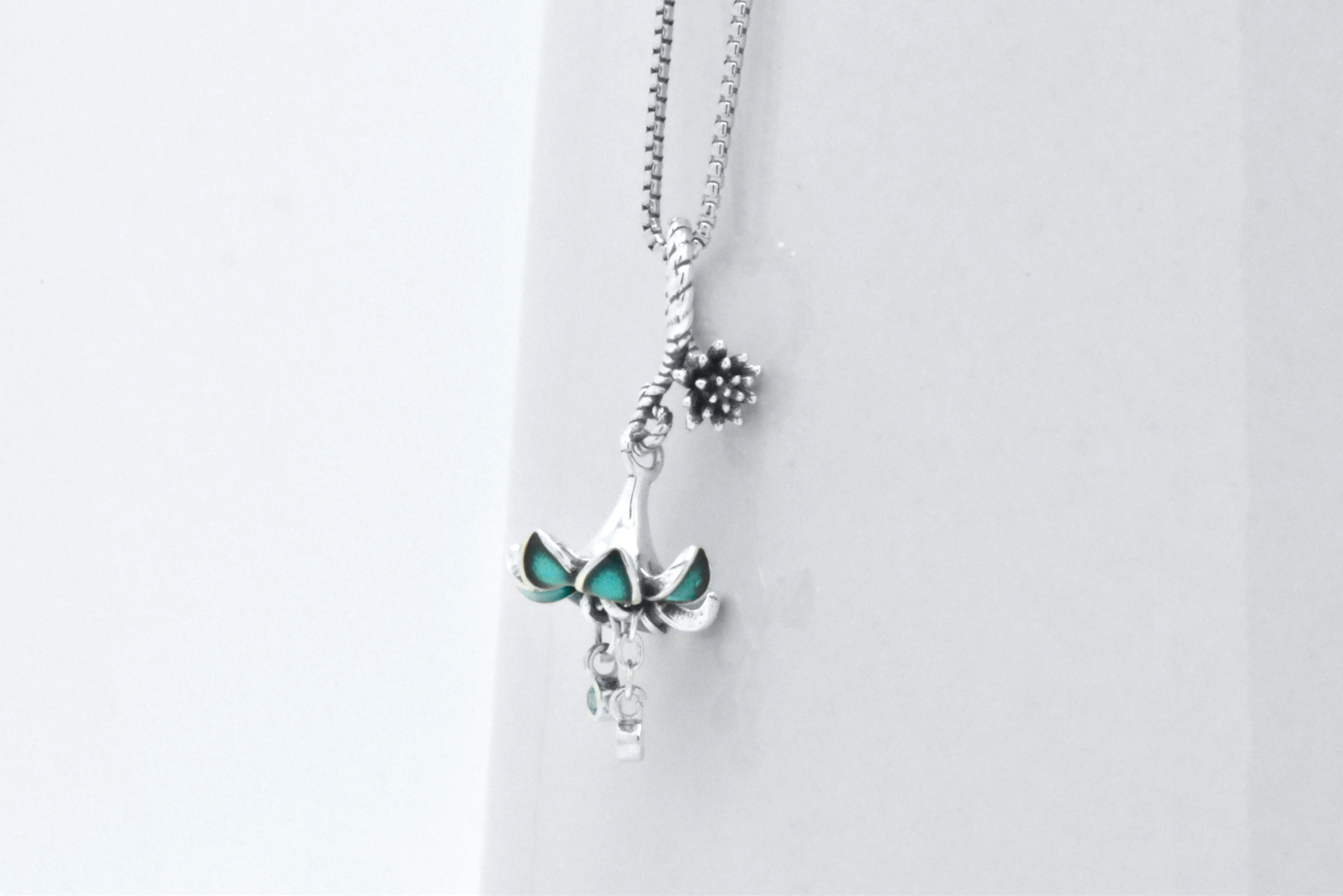 Sterling Silver Blue Topaz Pendant Gentian Flower 18-inch Necklace